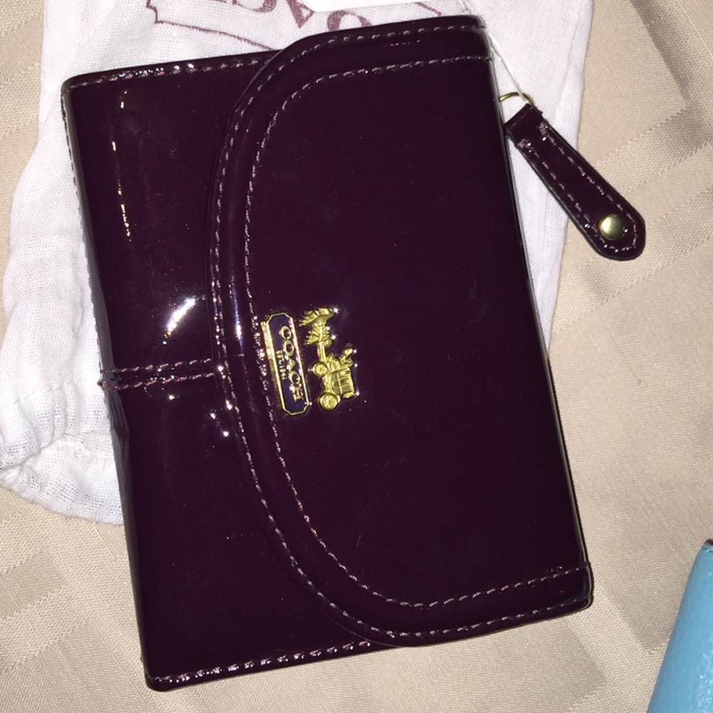 Coach patent new with tags wallet